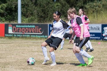 Bild 139 - wBJ TuRa Meldorf/Buesum - JFV Luebeck : Ergebnis: 1:0